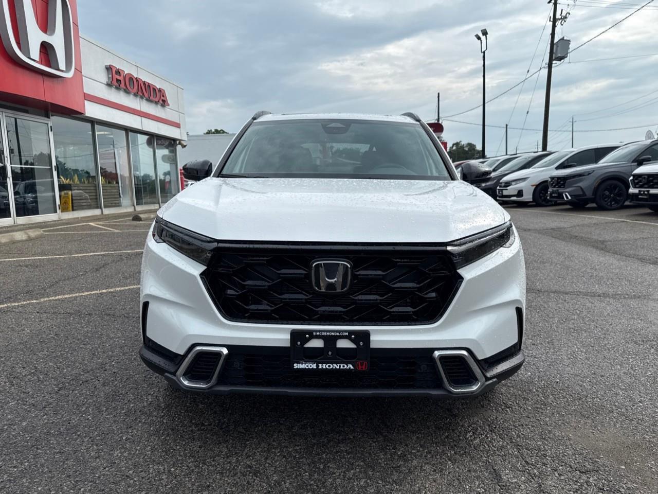 2026 Honda CR-V Hybrid Touring 4dr All-Wheel Drive Photo