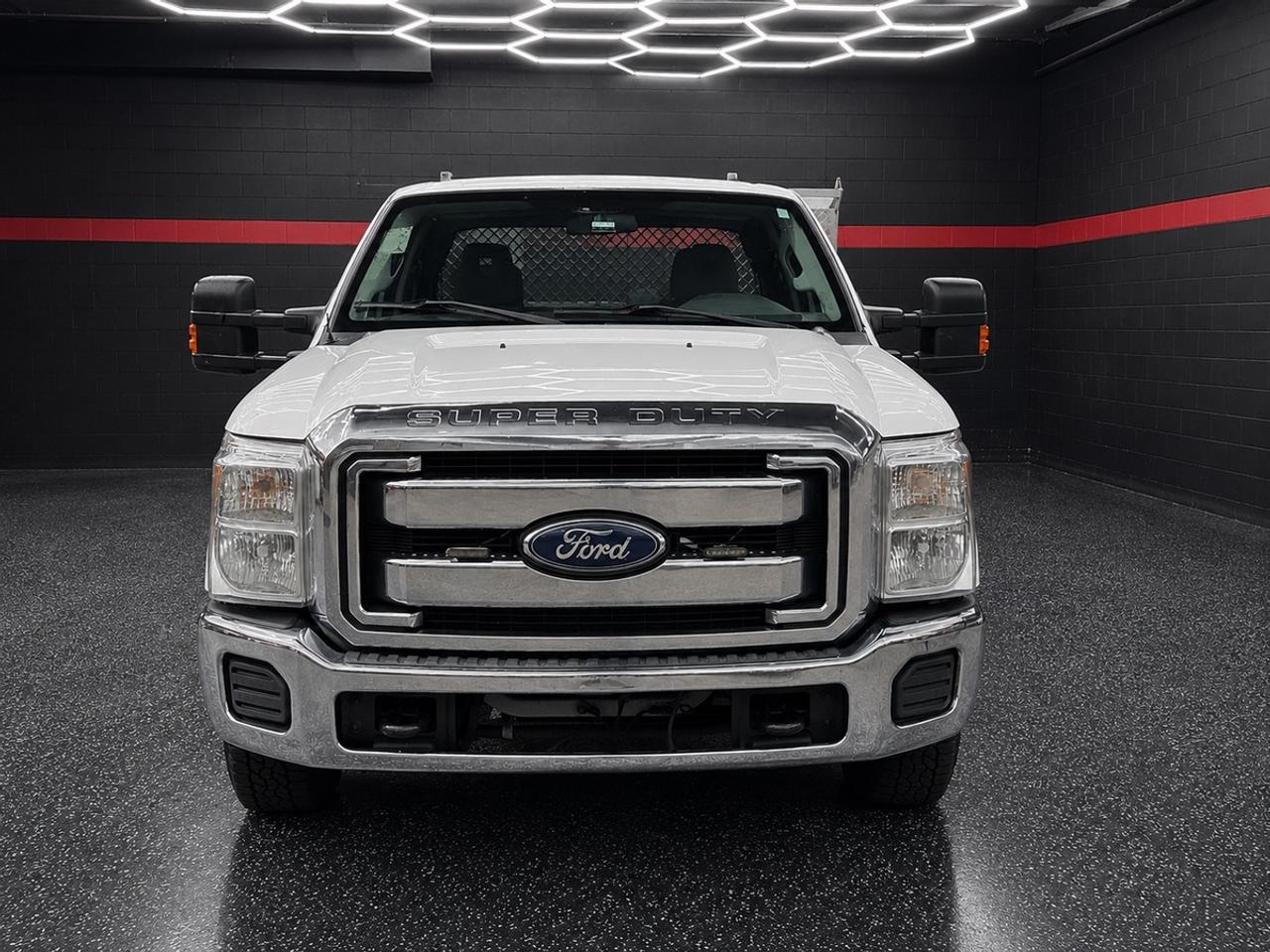 2016 Ford F-250 XL Photo