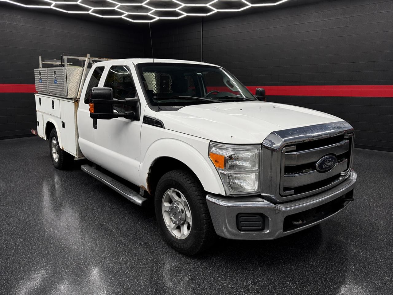 2016 Ford F-250 XL Photo