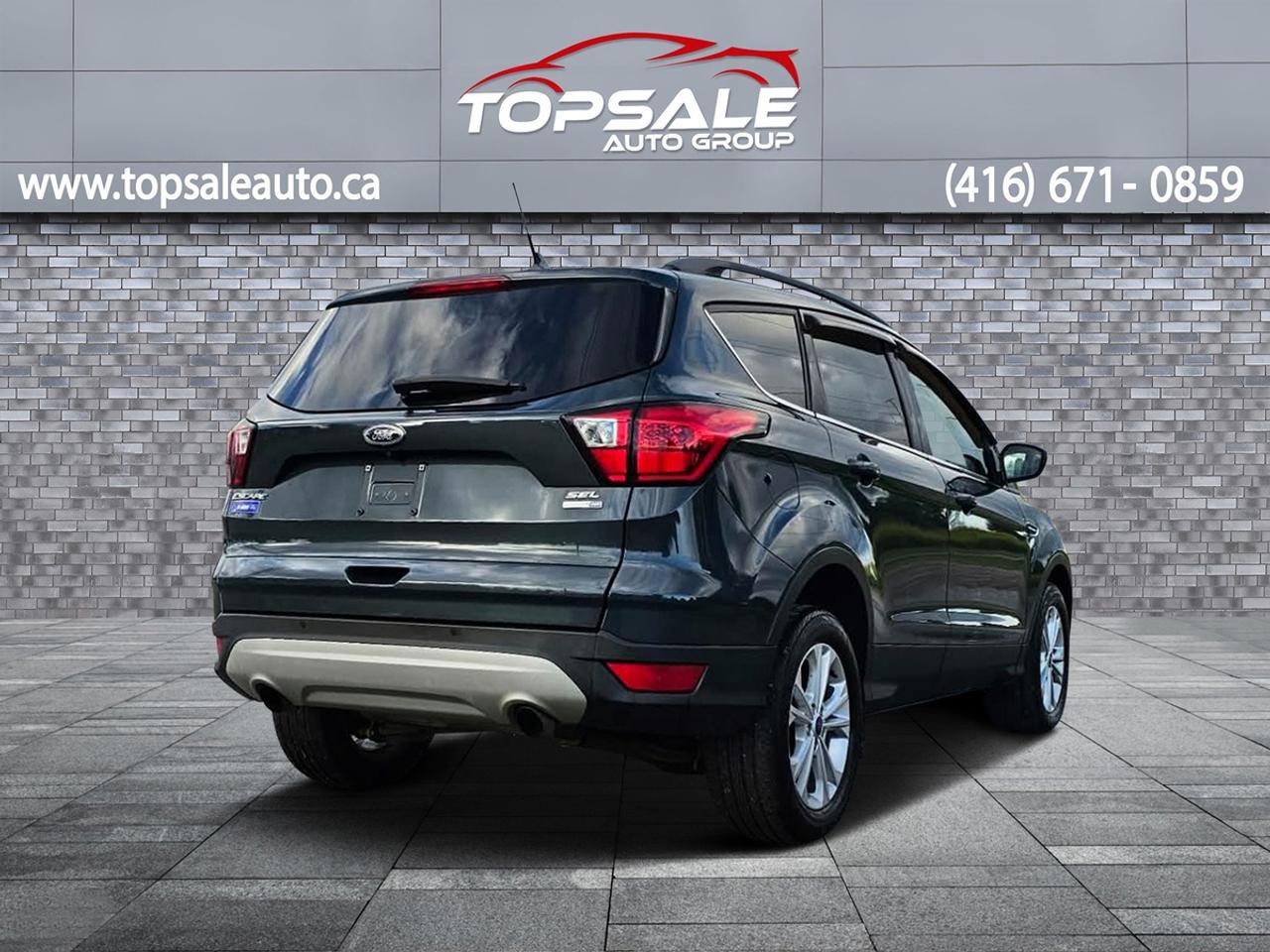 2019 Ford Escape SEL Photo
