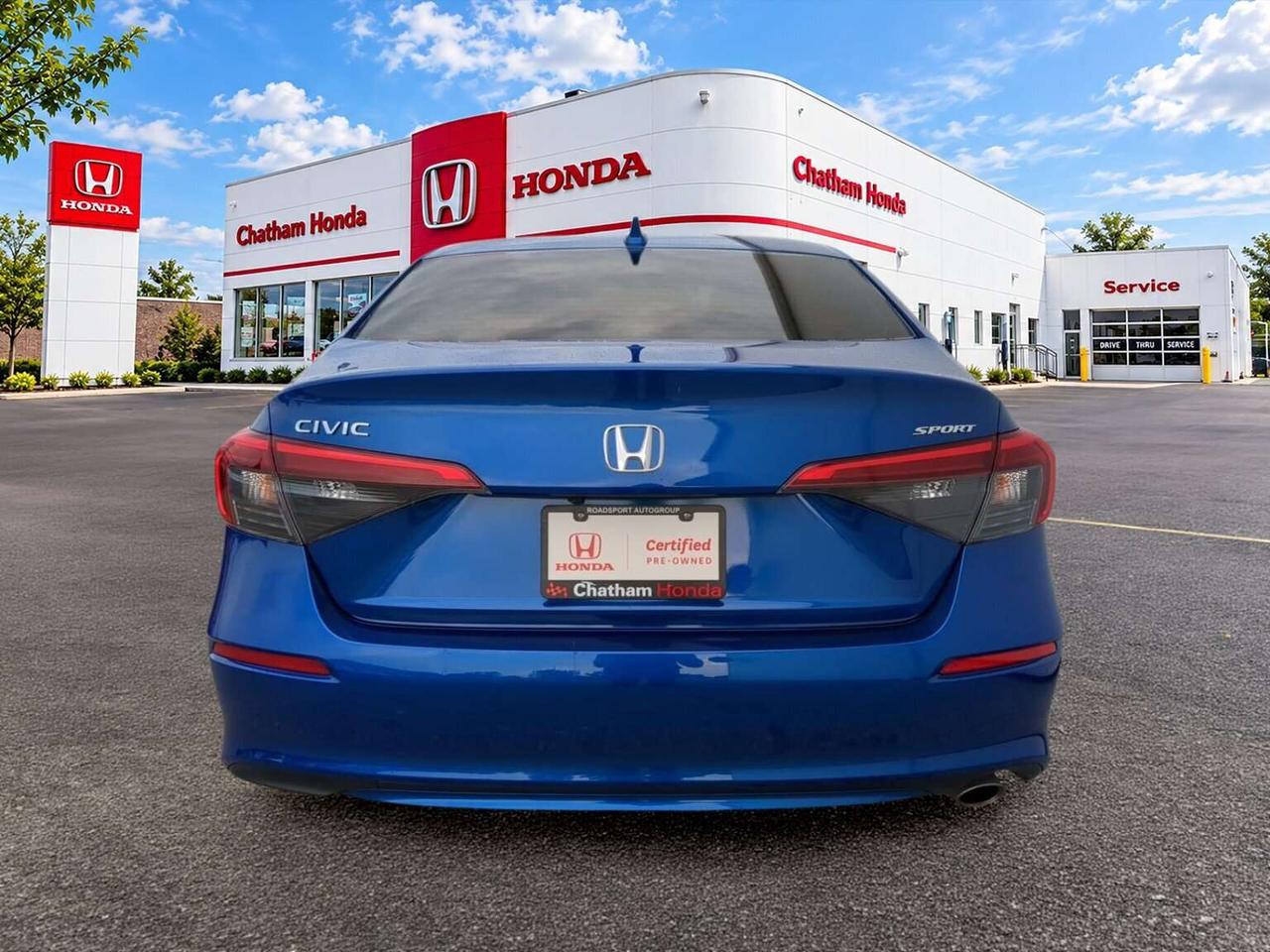 2024 Honda Civic Sport CVT Sedan 7 Year/160,000 km Warranty included Photo