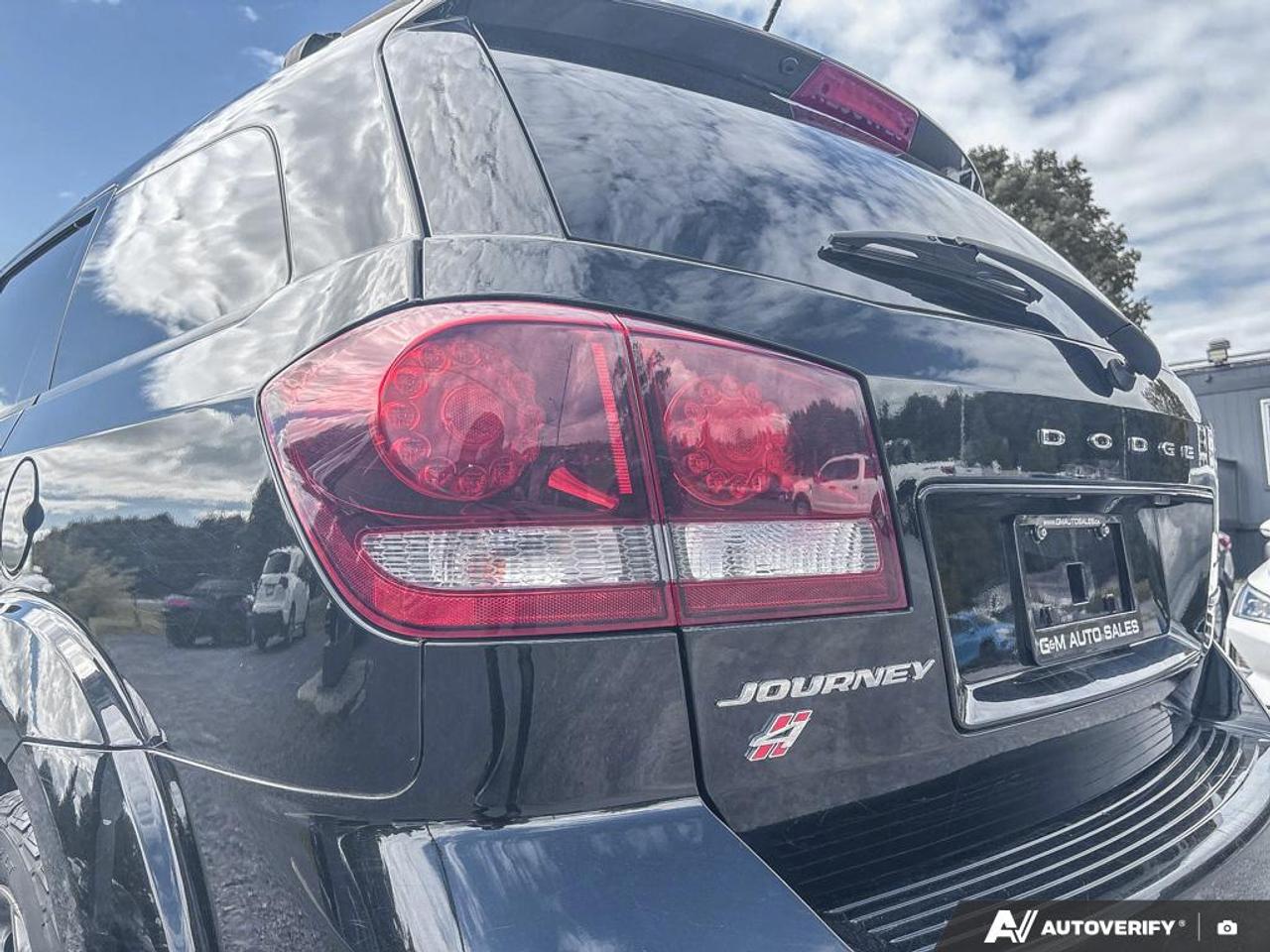 2018 Dodge Journey Crossroad Photo