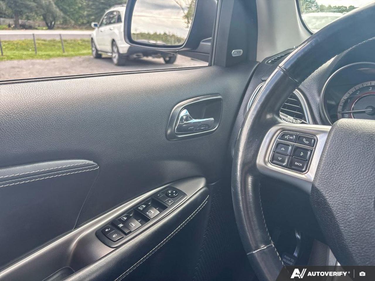 2018 Dodge Journey Crossroad Photo