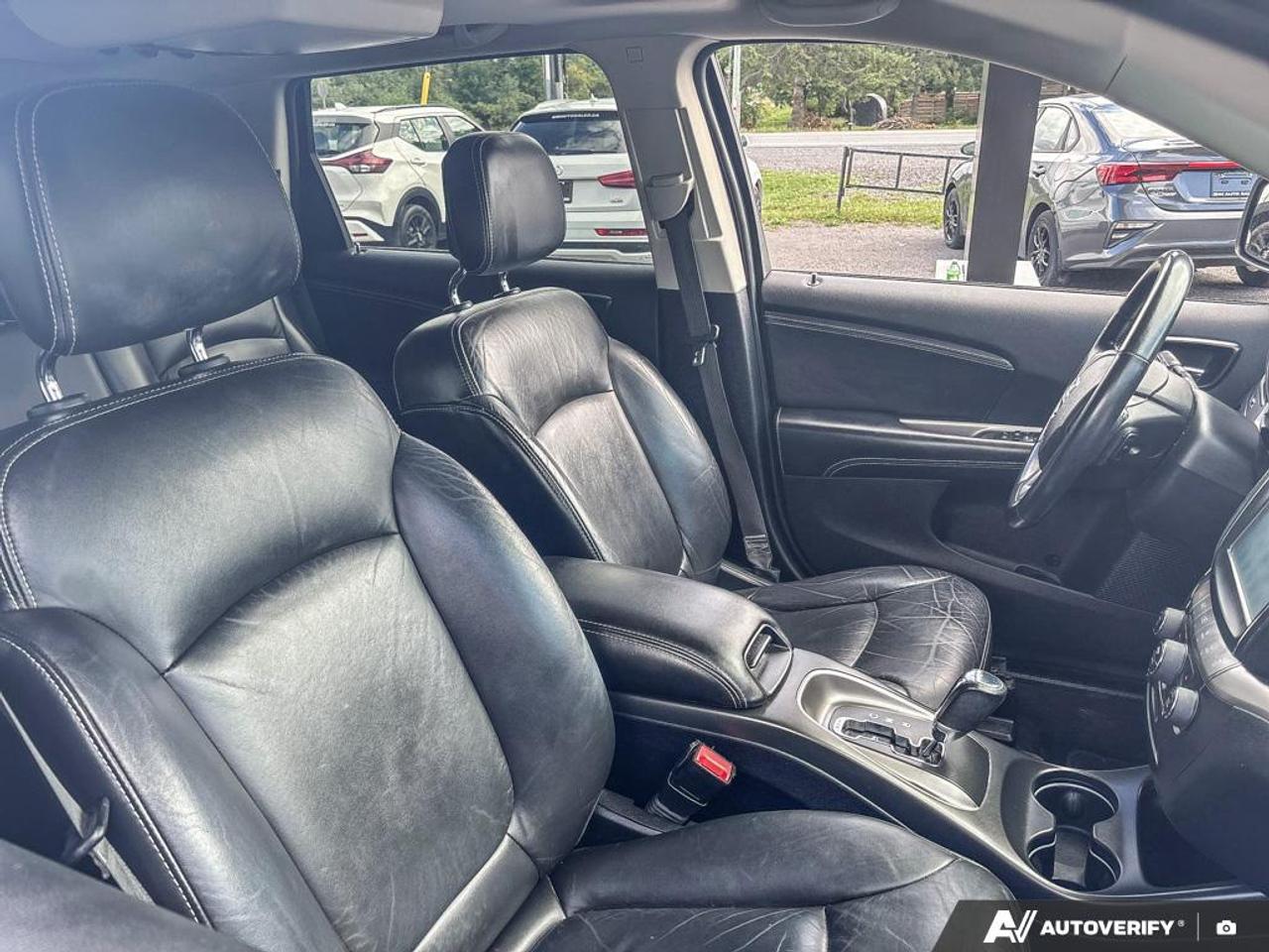 2018 Dodge Journey Crossroad Photo