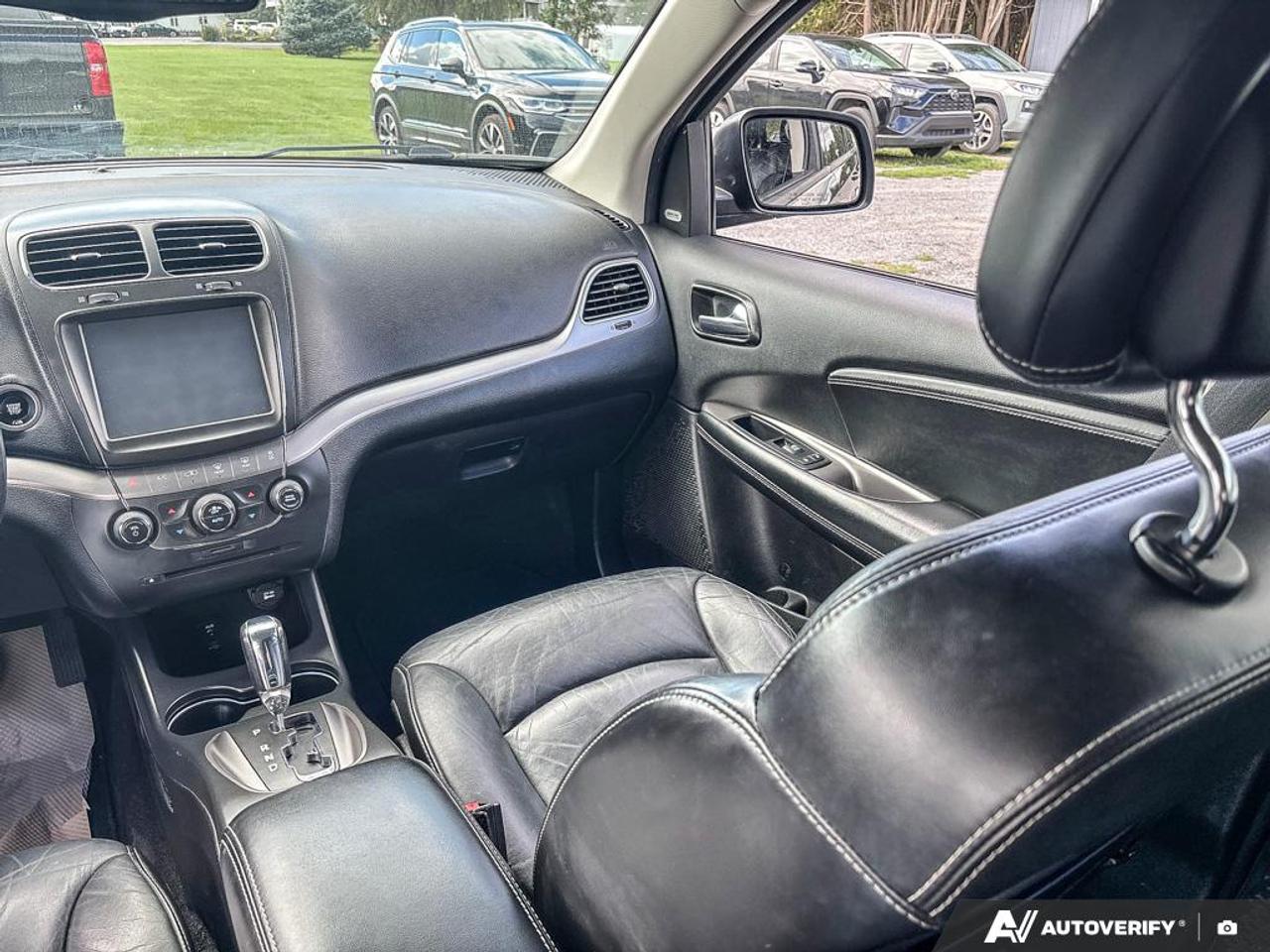 2018 Dodge Journey Crossroad Photo
