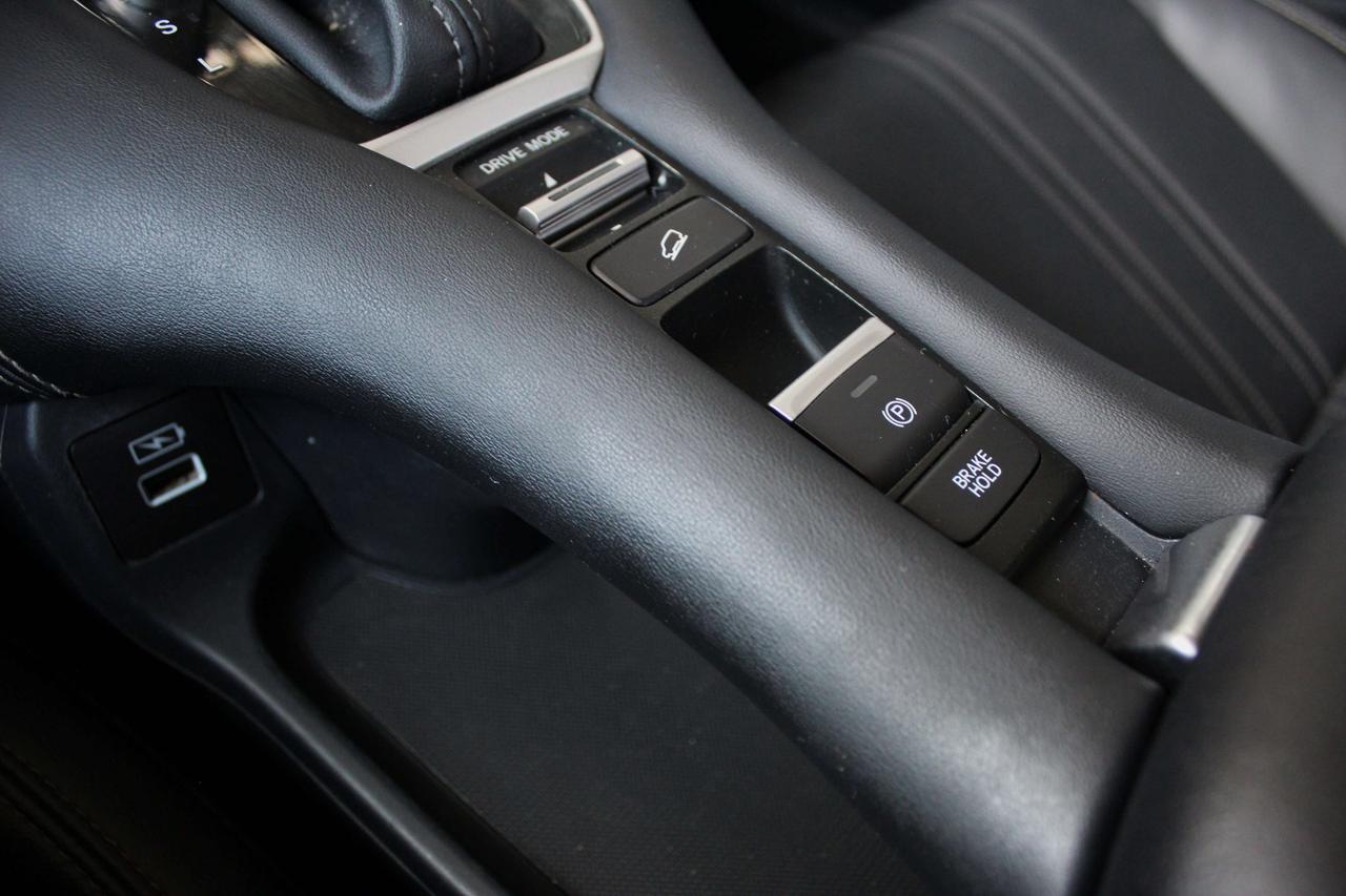 2023 Honda HR-V EX-L NAVI AWD Photo