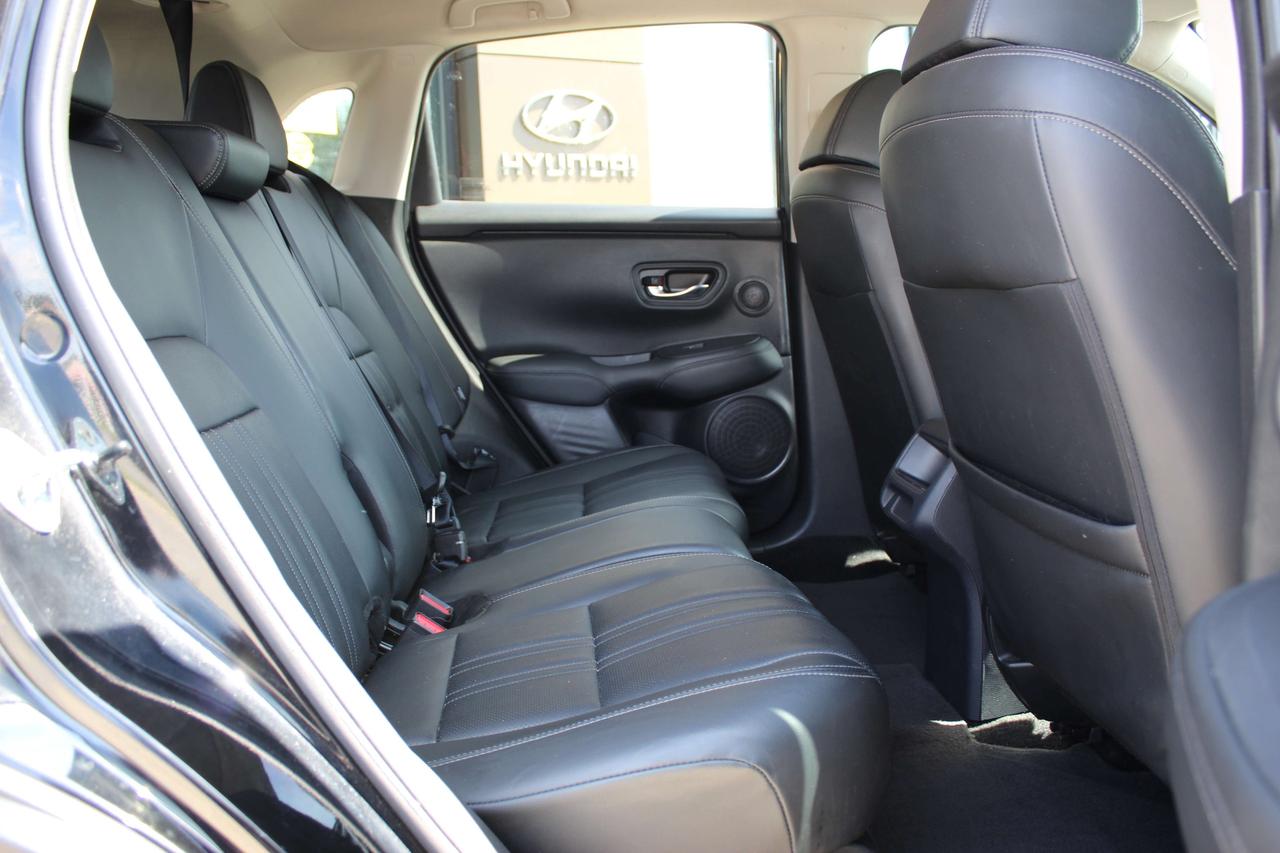 2023 Honda HR-V EX-L NAVI AWD Photo