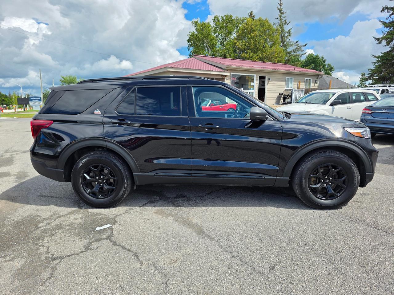 2022 Ford Explorer Timberline 4dr 4x4 Photo4