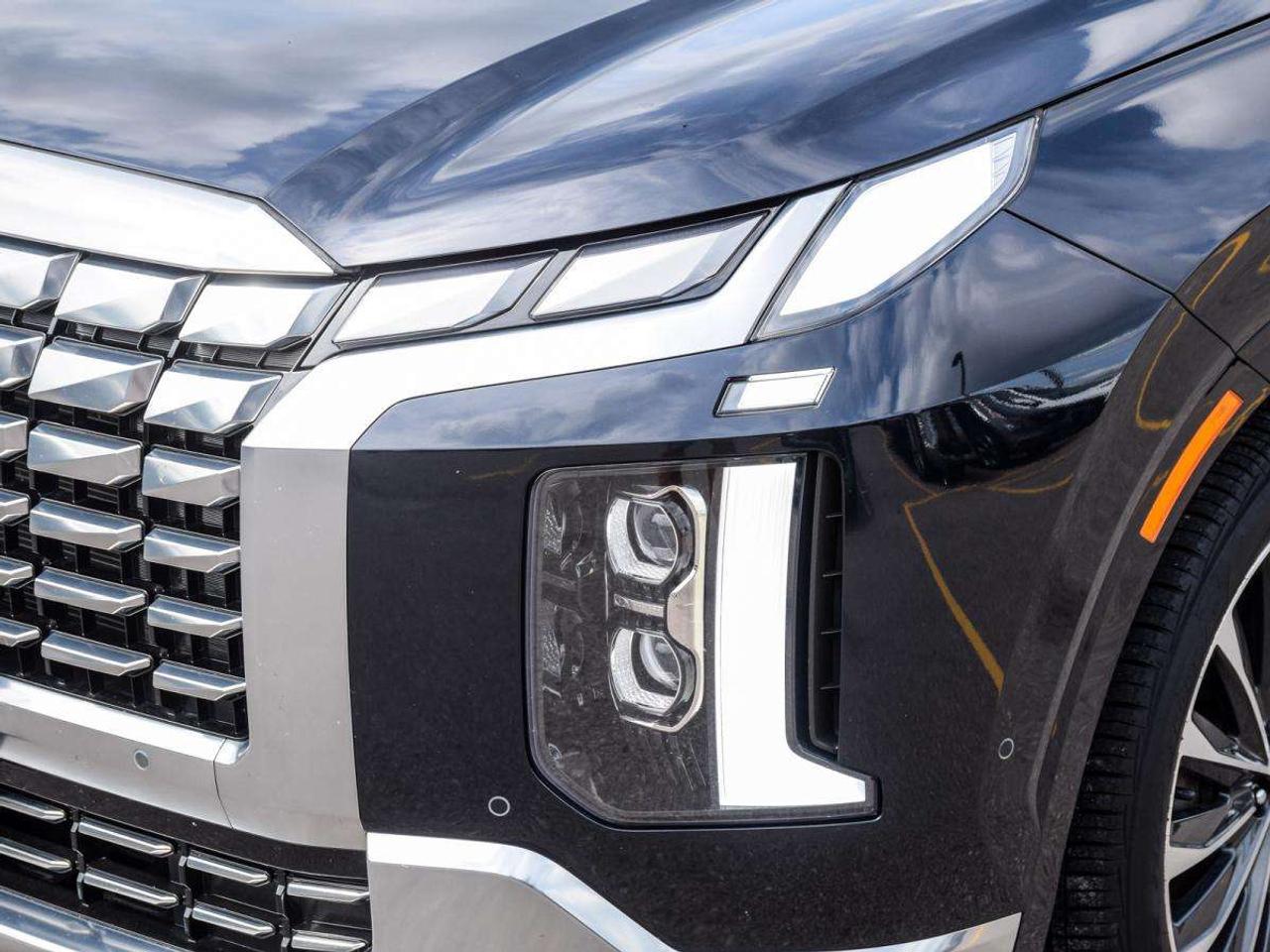 2023 Hyundai PALISADE Ultimate Calligraphy   1owner, No Accidents, Service Recs Photo