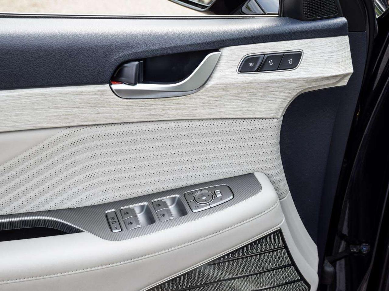 2023 Hyundai PALISADE Ultimate Calligraphy   1owner, No Accidents, Service Recs Photo
