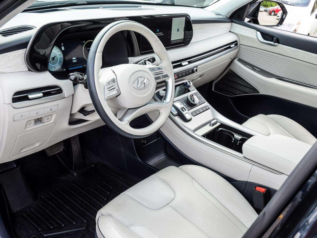 2023 Hyundai PALISADE Ultimate Calligraphy   1owner, No Accidents, Service Recs Photo