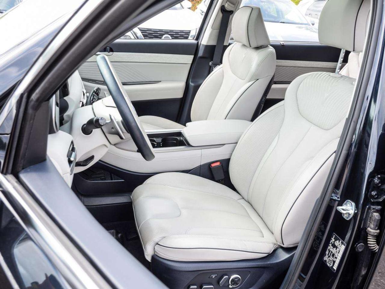 2023 Hyundai PALISADE Ultimate Calligraphy   1owner, No Accidents, Service Recs Photo