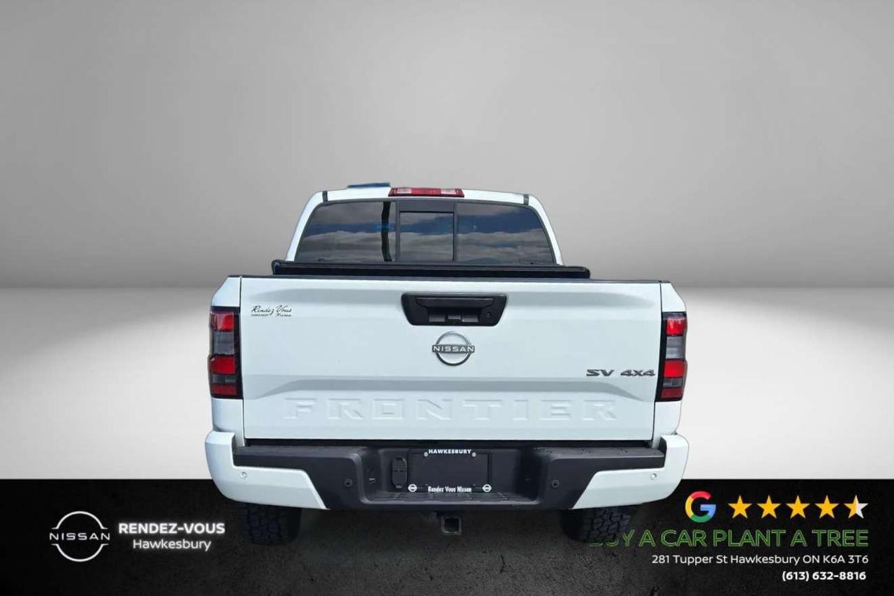 2022 Nissan Frontier SV Photo