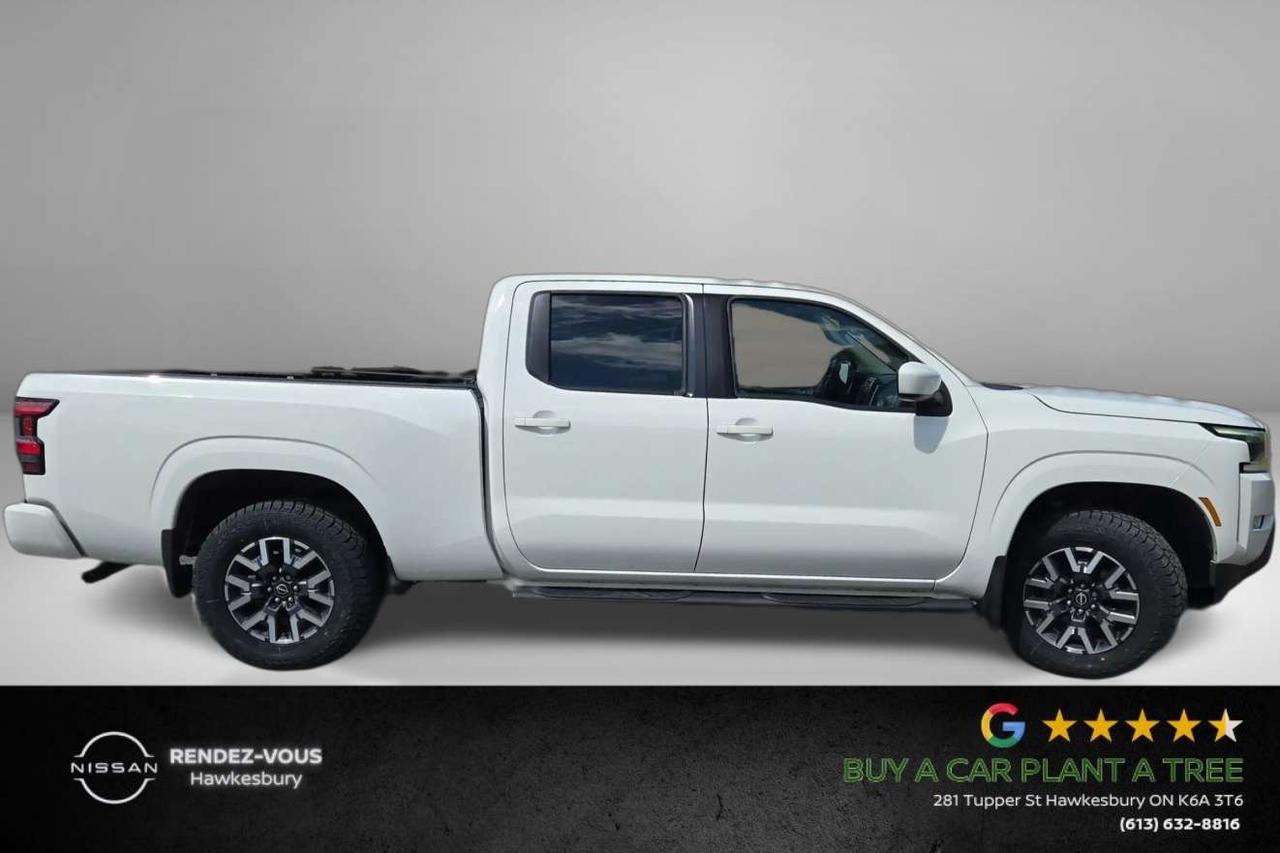2022 Nissan Frontier SV Photo