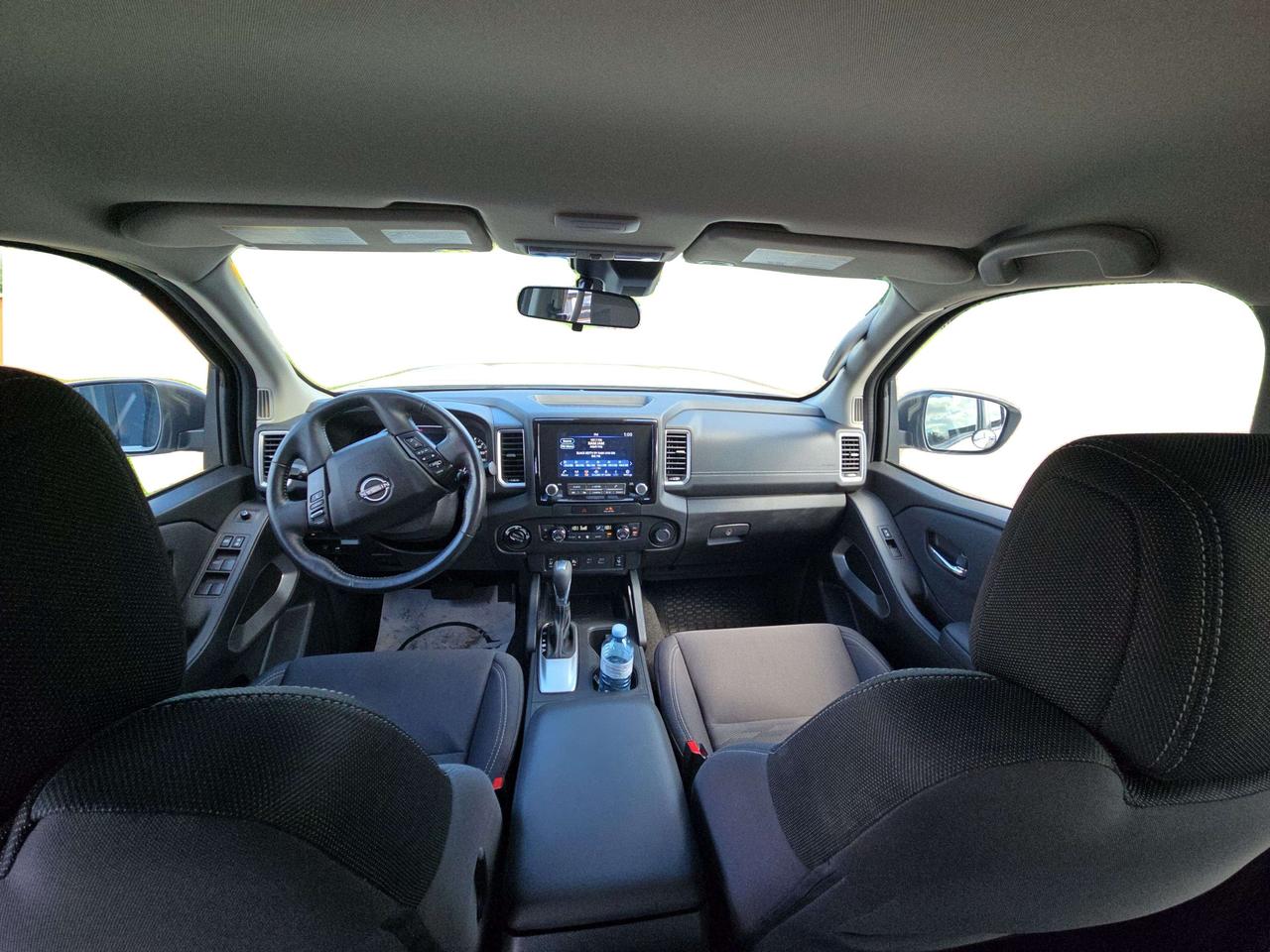 2022 Nissan Frontier SV Photo