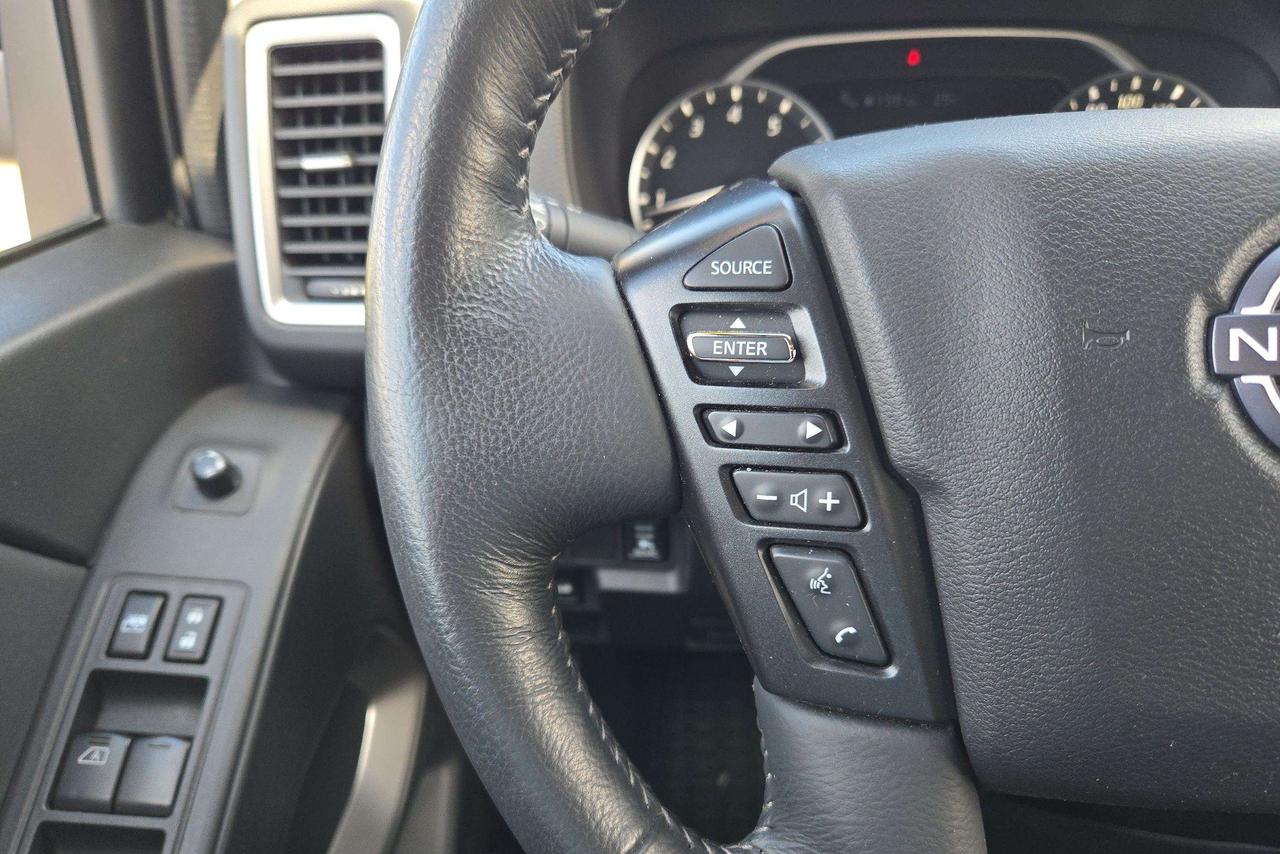 2022 Nissan Frontier SV Photo