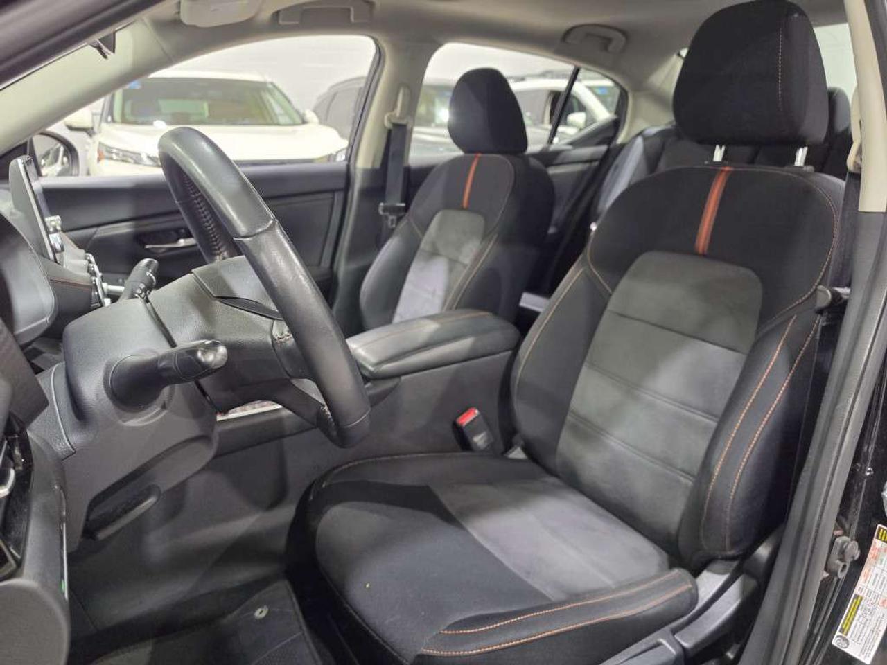 2023 Nissan Sentra SR NO ACCIDENT ONTARIO VEHICLE ONE OWNER SUNROOF FULL OPTION 4 NEW TIRE Photo