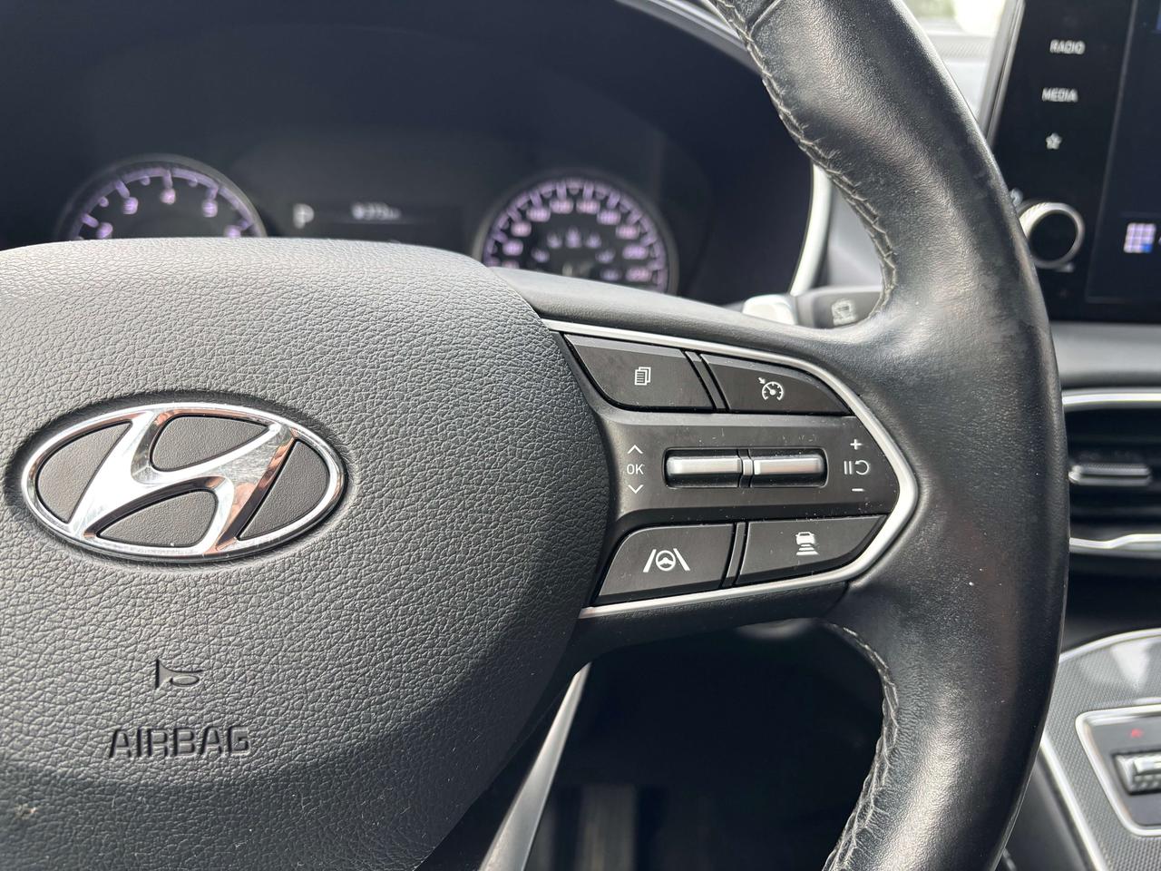 2022 Hyundai Santa Fe Preferred D Trend Pkg Leather Pano Roof One Owner Photo