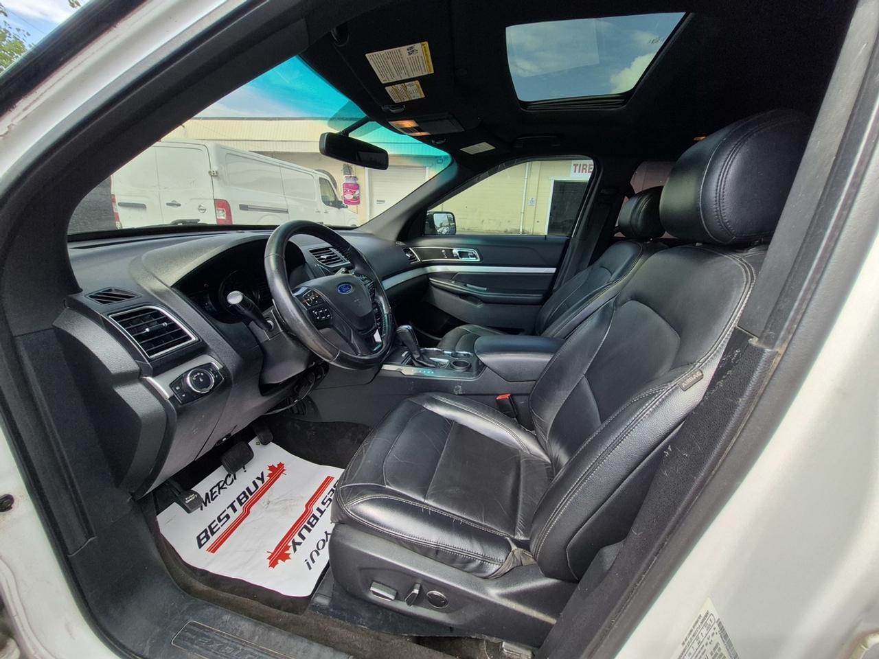 2016 Ford Explorer XLT Photo