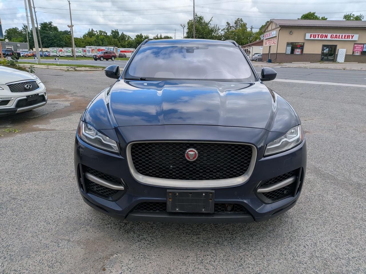 2018 Jaguar F-PACE R-Sport Photo
