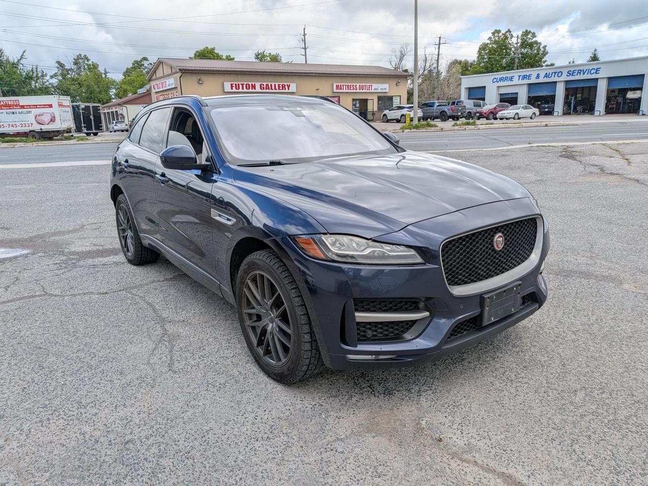 2018 Jaguar F-PACE R-Sport Photo