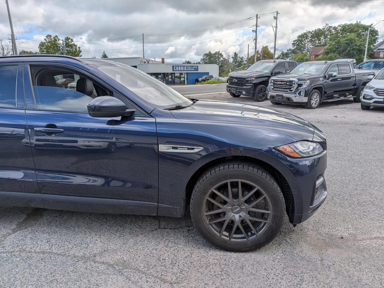 2018 Jaguar F-PACE R-Sport Photo