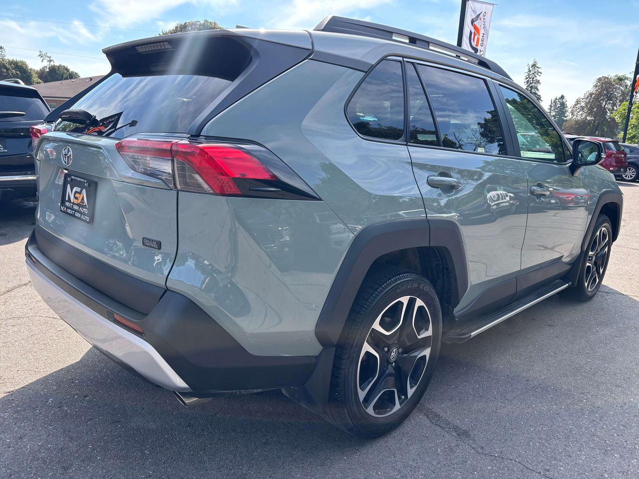 2021 Toyota RAV4 Trail AWD Clean CARFAX Moonroof Softex Leather Photo