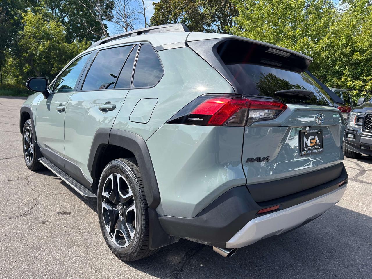 2021 Toyota RAV4 Trail AWD Clean CARFAX Moonroof Softex Leather Photo