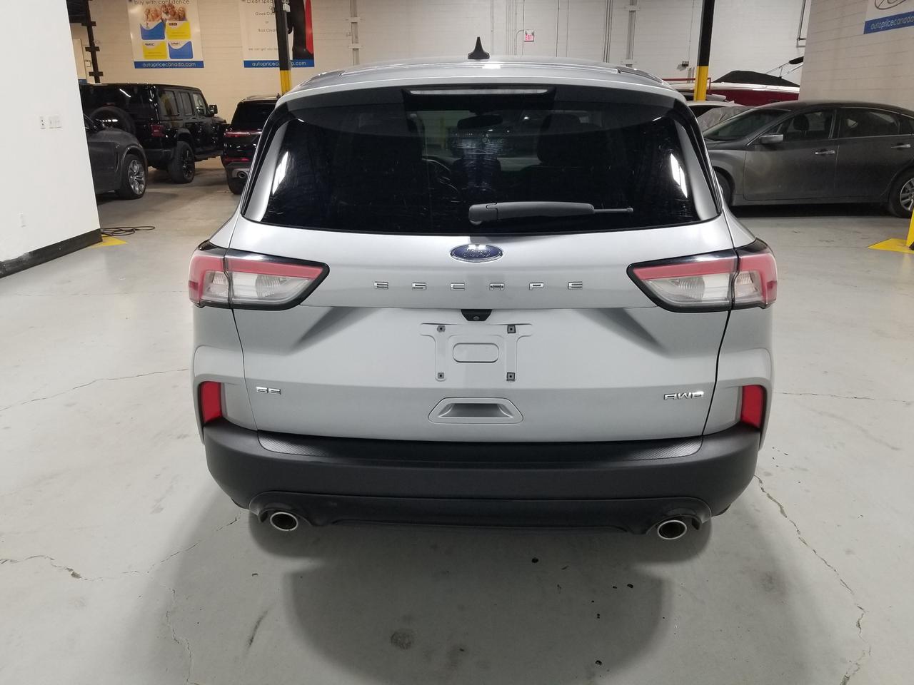2021 Ford Escape SE 4dr All-Wheel Drive Photo