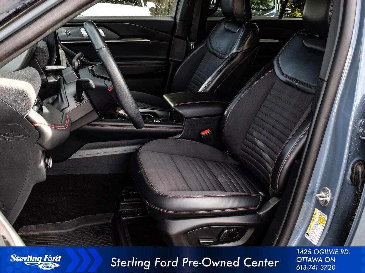 2025 Ford Explorer ST-Line Photo
