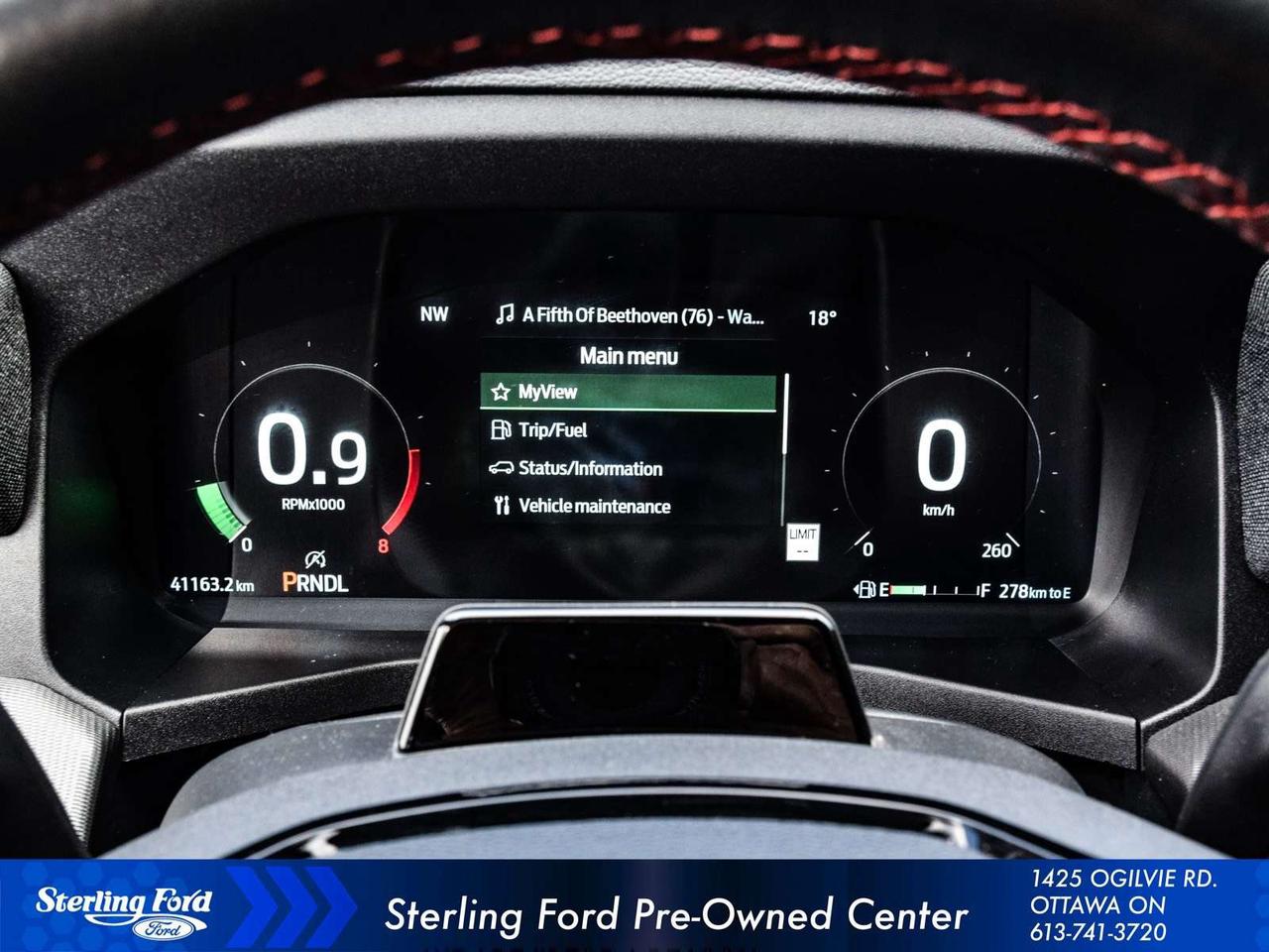 2025 Ford Explorer ST-Line Photo