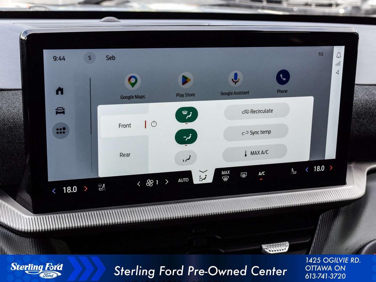 2025 Ford Explorer ST-Line Photo