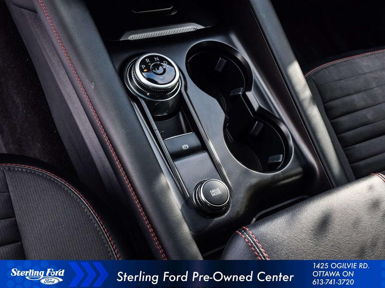 2025 Ford Explorer ST-Line Photo