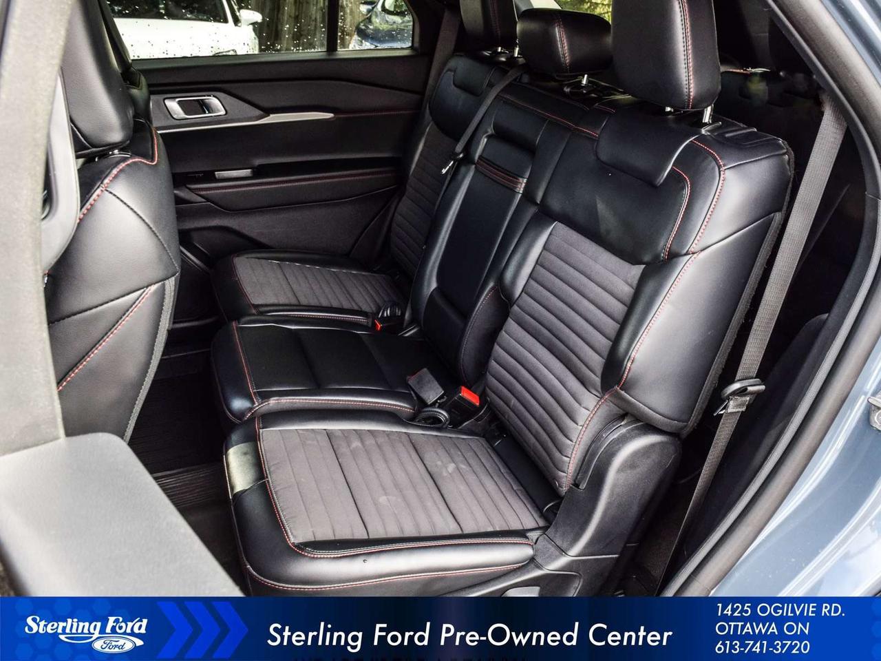 2025 Ford Explorer ST-Line Photo