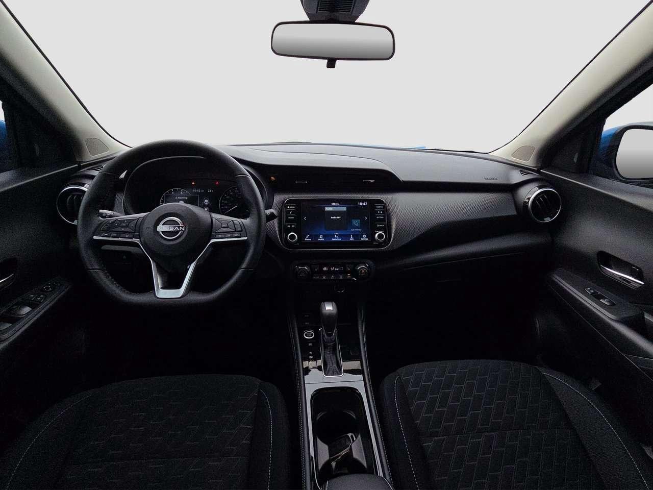 2025 Nissan Kicks SV HEATED FRONT SEATS   HEATED STEERING   REMOTE START   ALLOYS   REARVIEW CAMERA Photo