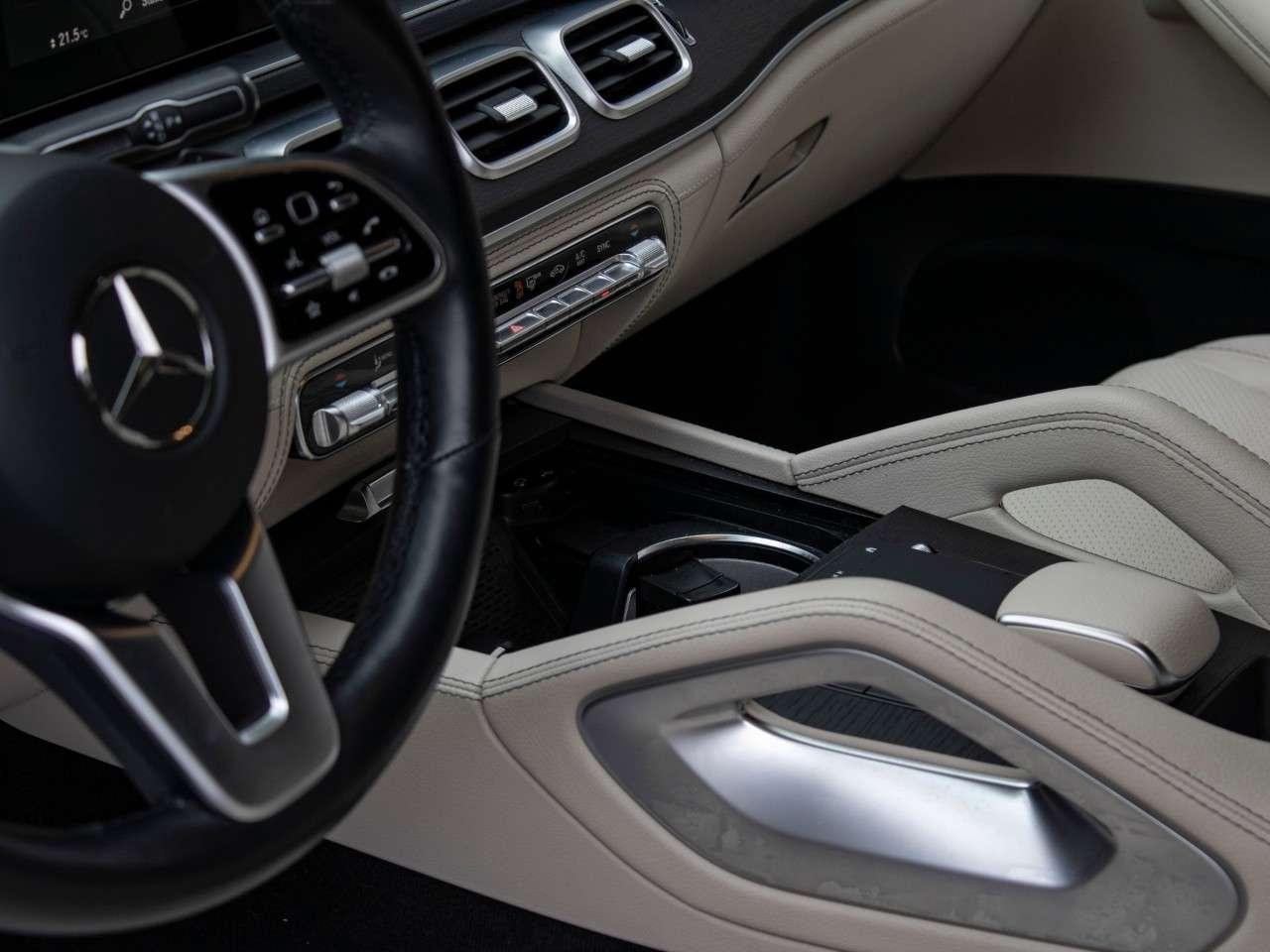 2023 Mercedes-Benz GLE 4MATIC SUV Photo
