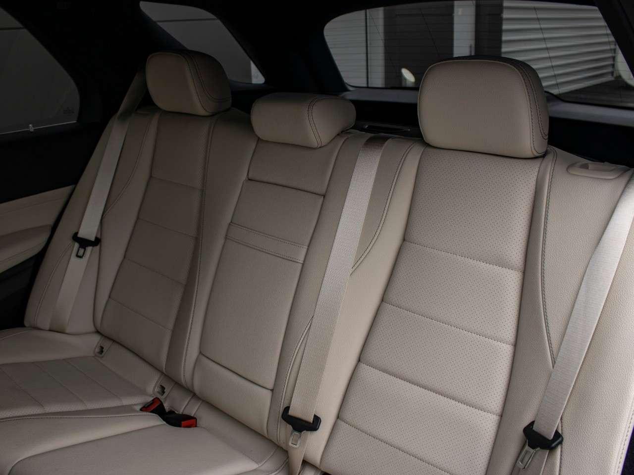 2023 Mercedes-Benz GLE 4MATIC SUV Photo
