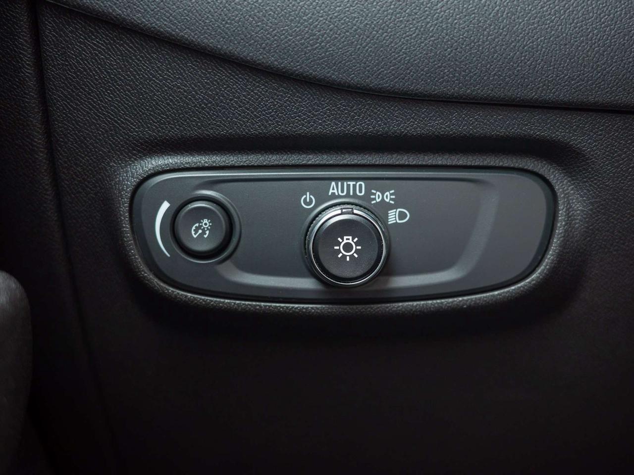 2024 Chevrolet Equinox LT - Keyless Start   Heated Seats Photo