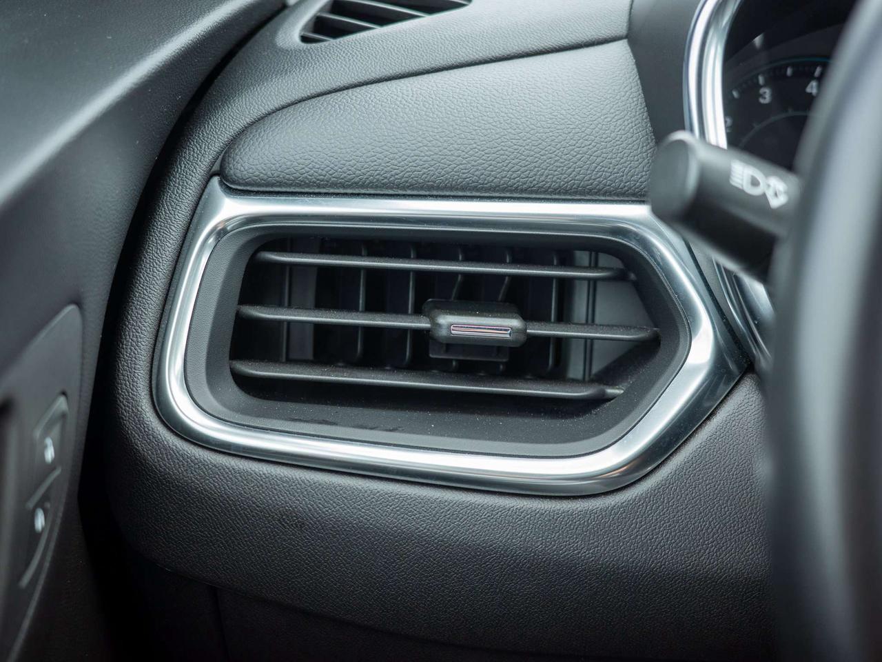 2024 Chevrolet Equinox LT - Keyless Start   Heated Seats Photo