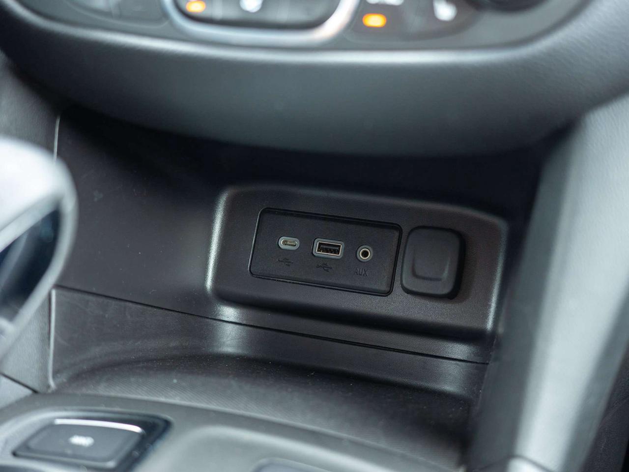 2024 Chevrolet Equinox LT - Keyless Start   Heated Seats Photo