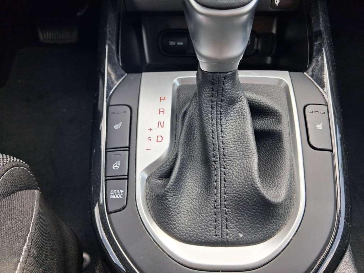 2024 Kia Forte EX IVT Photo