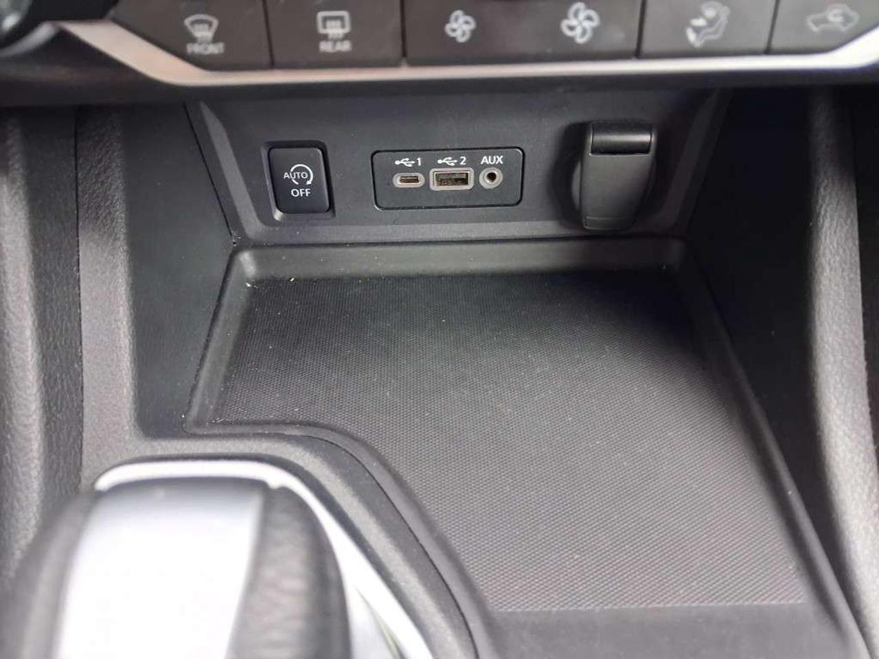 2024 Nissan Sentra SV CVT Photo