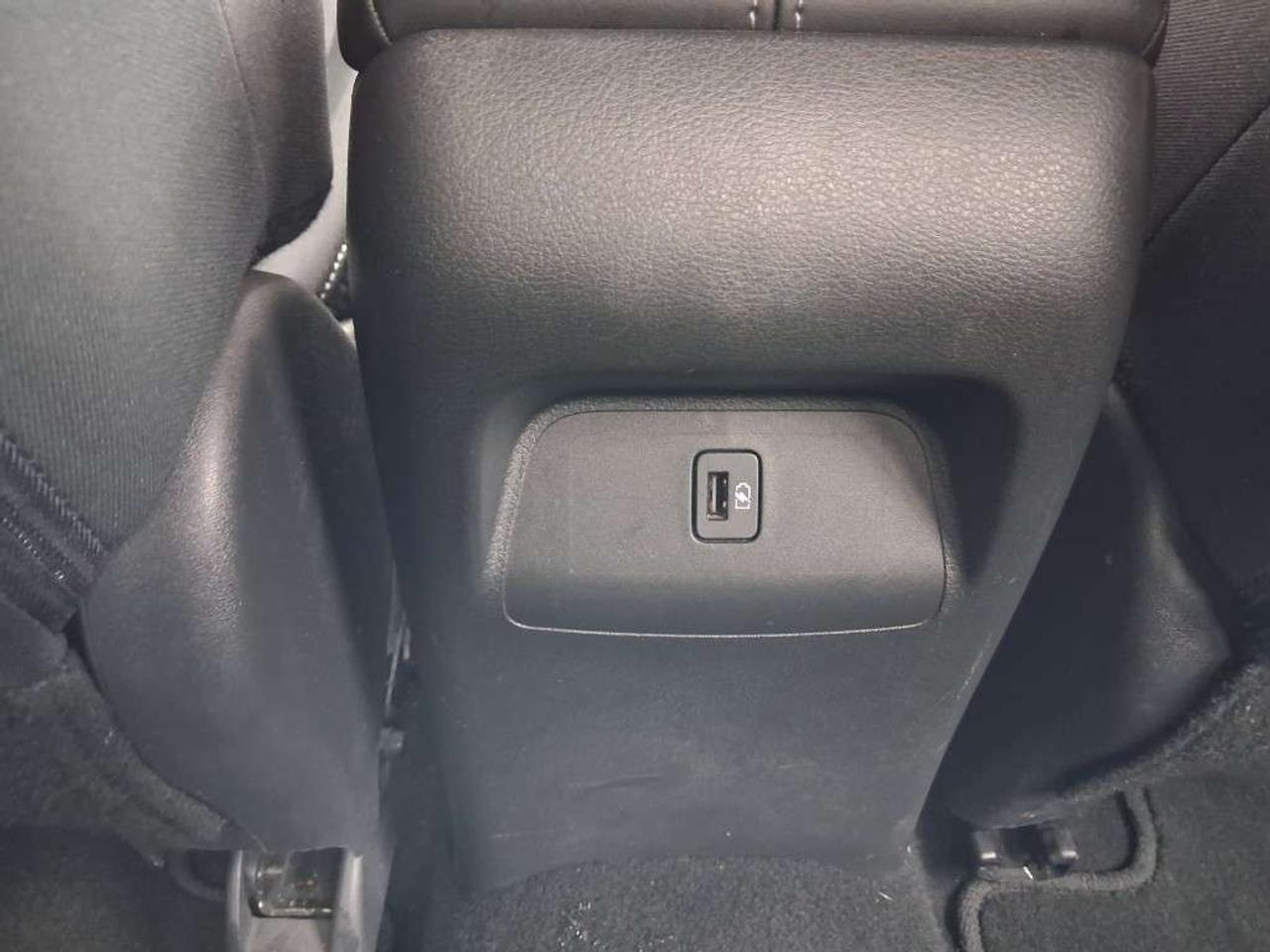 2024 Nissan Sentra SV CVT Photo