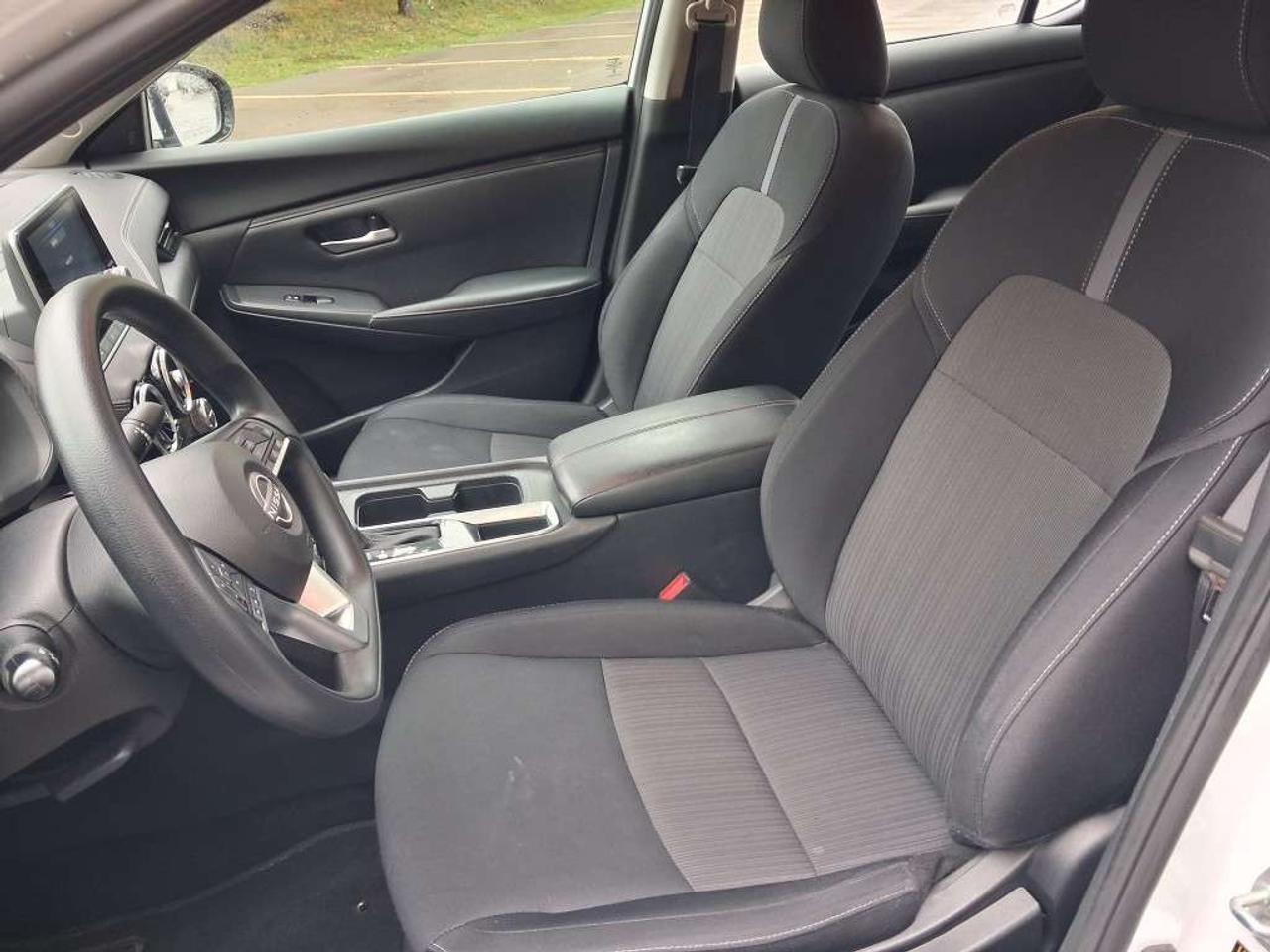 2024 Nissan Sentra SV CVT Photo