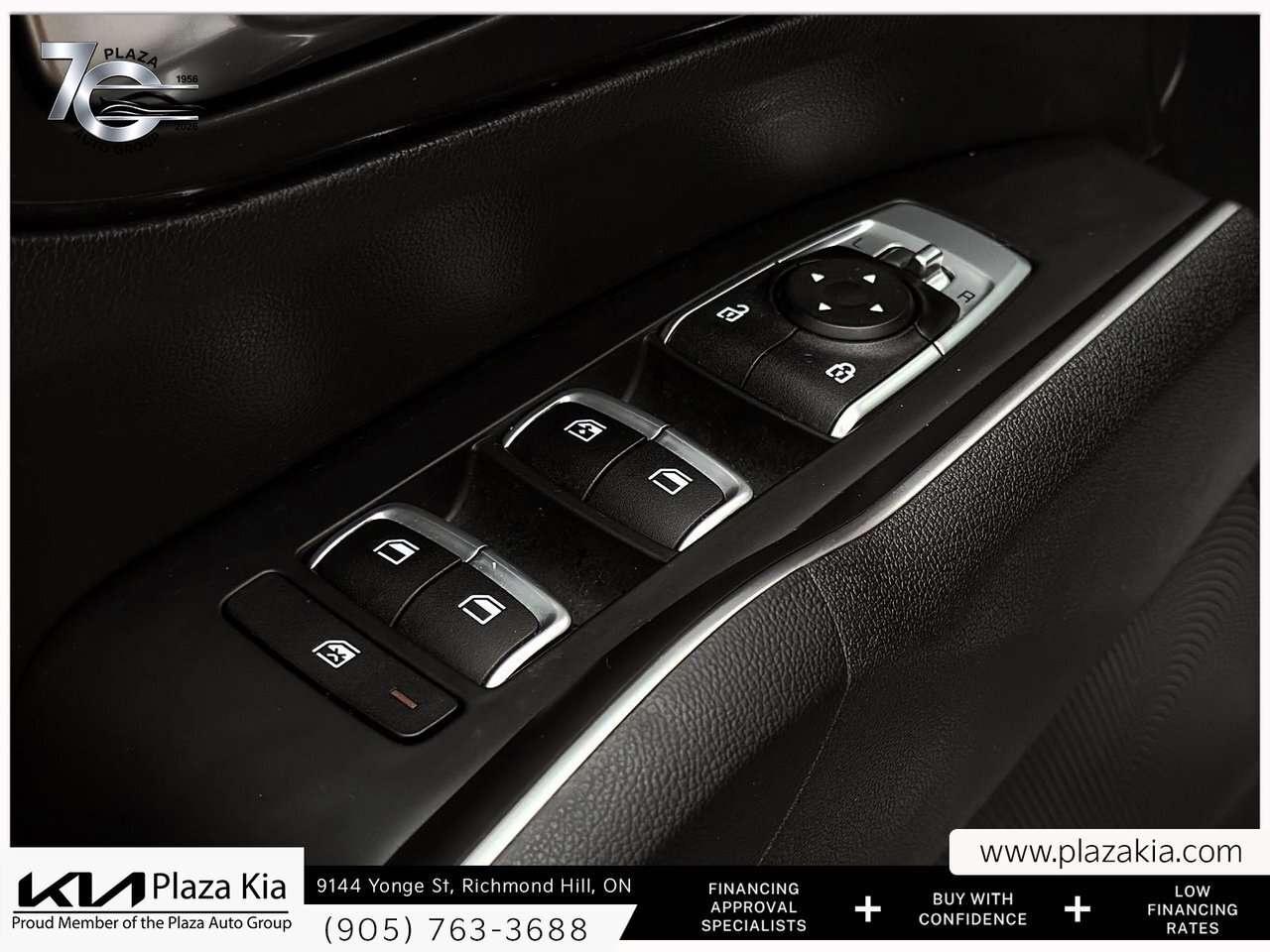 2022 Kia Sorento *AWD   Apple CarPlay &amp; Android Auto   Heated S Photo