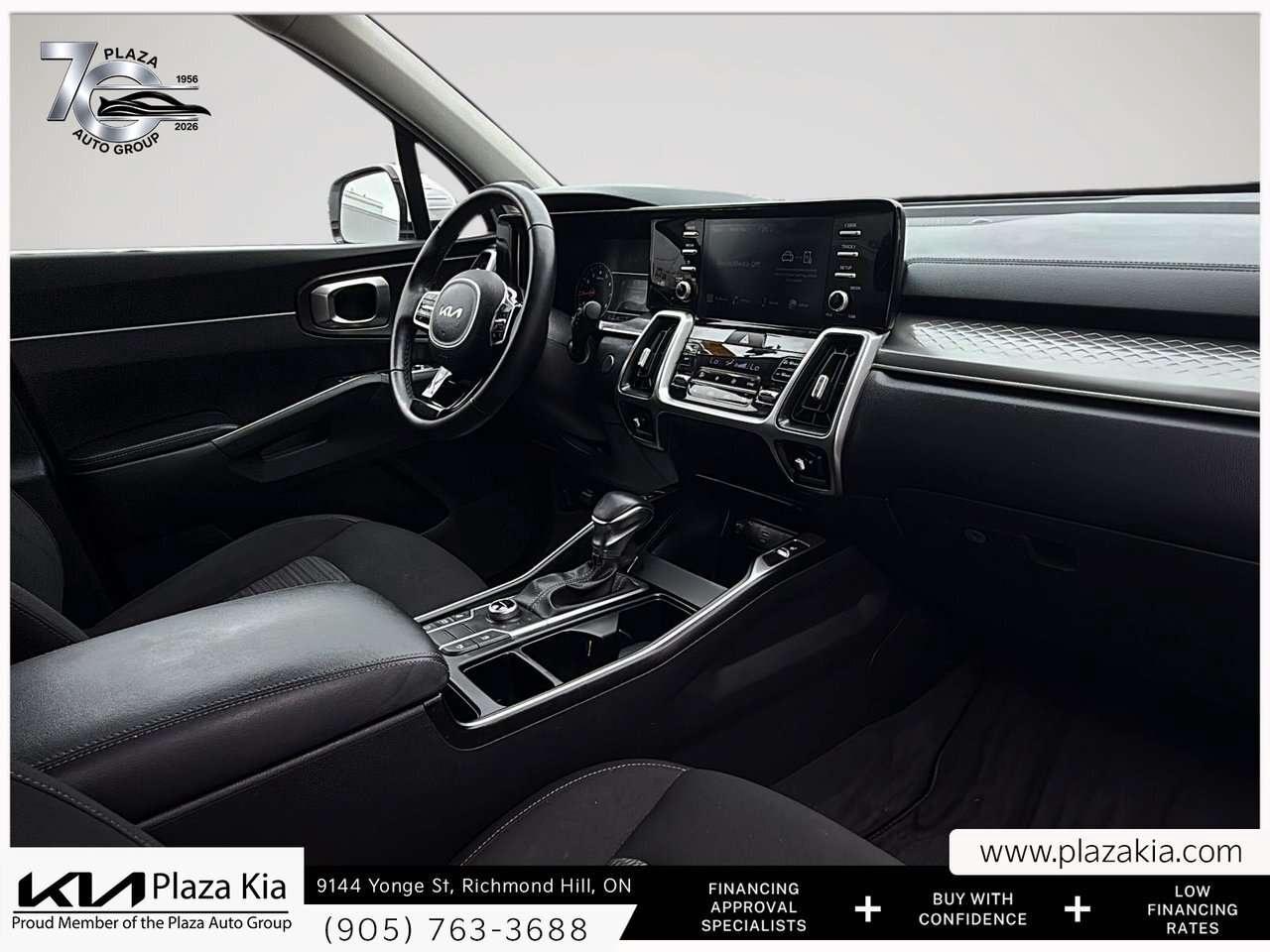 2022 Kia Sorento *AWD   Apple CarPlay &amp; Android Auto   Heated S Photo