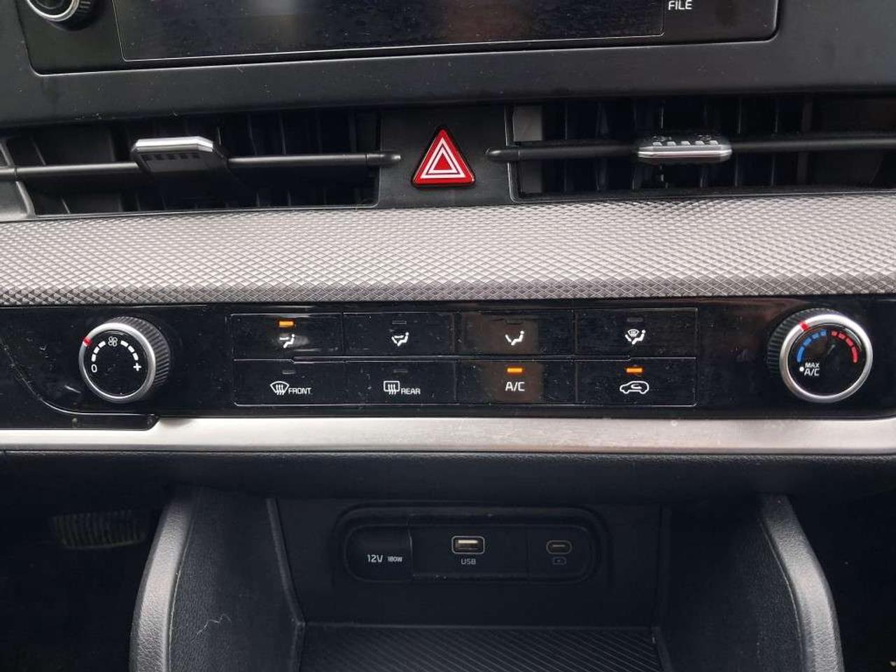 2024 Kia Sportage LX AWD Photo