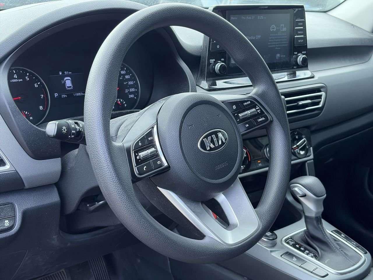 2021 Kia Seltos LX ONE OWNER   REMOTE KEYLESS ENTRY   HTD FRONT SEATS   REARVIEW CAM   REAR CROSS TRAFFIC ALERT Photo