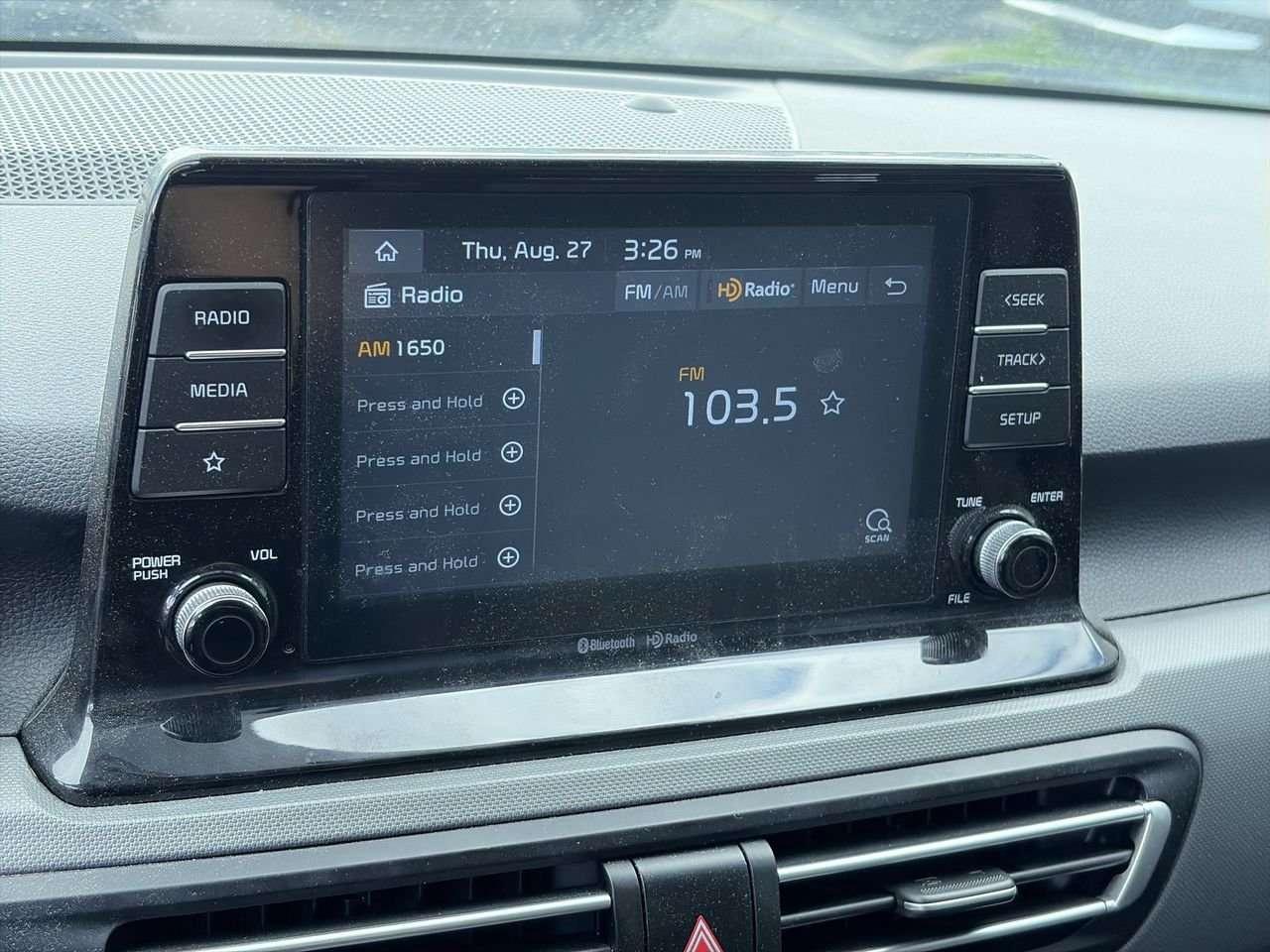 2021 Kia Seltos LX ONE OWNER   REMOTE KEYLESS ENTRY   HTD FRONT SEATS   REARVIEW CAM   REAR CROSS TRAFFIC ALERT Photo