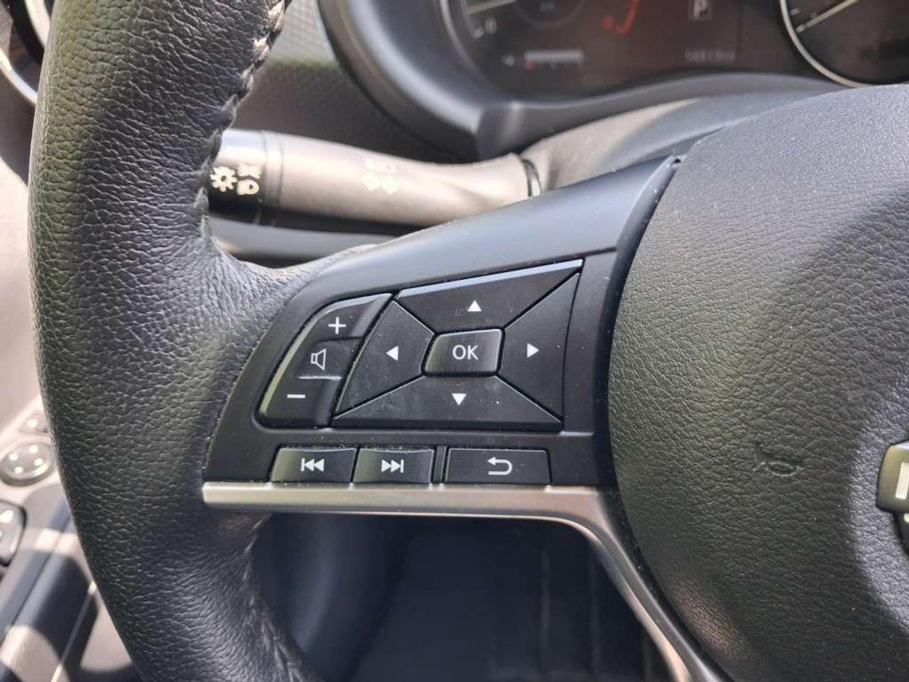 2023 Nissan Kicks SV FWD Photo